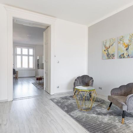 Designer Apartment On The Budapest Broadway With 2Br And Ac Exterior foto
